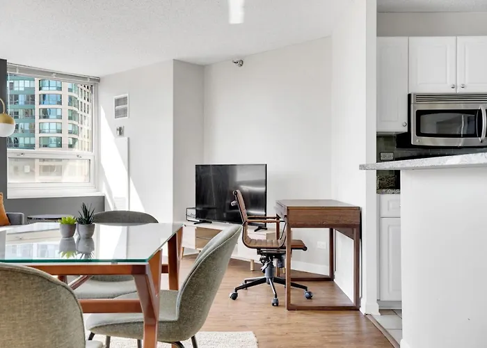 Apartment River N 1br W Gym Wd Nr Mag Mile Chi-85 *