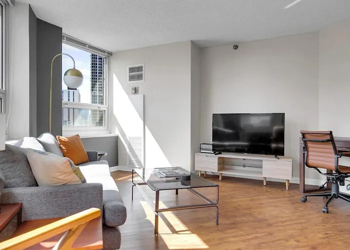 Apartment River N 1br W Gym Wd Nr Mag Mile Chi-85 Chicago